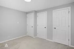 19020 John Ave, Country Club Hills, IL 60478 - Photo 18