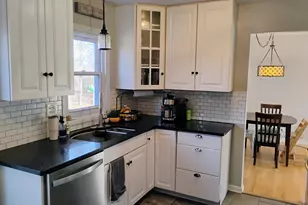 4958 Oak Ln, Gurnee, IL 60031 - Photo 8