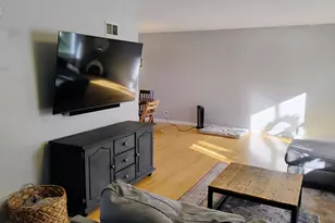 4958 Oak Ln, Gurnee, IL 60031 - Photo 4