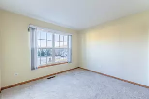 1623 S Candlestick Way, Waukegan, IL 60085 - Photo 14