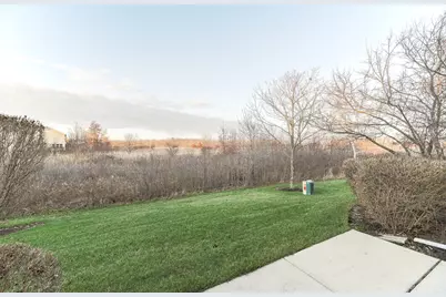 1623 S Candlestick Way #1623, Waukegan, IL 60085 - Photo 16