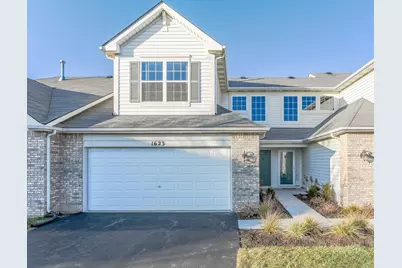 1623 S Candlestick Way #1623, Waukegan, IL 60085 - Photo 1