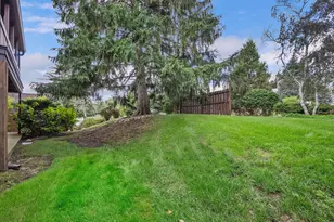 1S055 Spring Rd, Oakbrook Terrace, IL 60181 - Photo 26