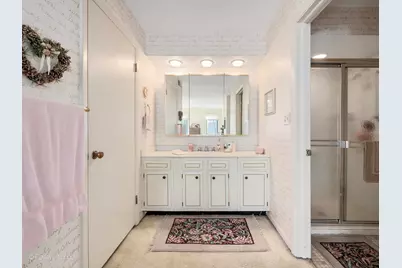 1S055 Spring Road #2C, Oakbrook Terrace, IL 60181 - Photo 18