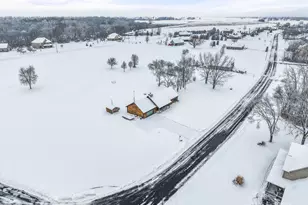 122 Belle Rive Dr, Millington, IL 60537 - Photo 26