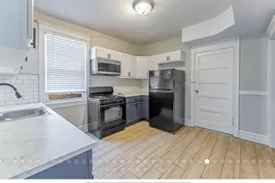 6241 S Troy St, Chicago, IL 60629 - Photo 10