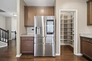 1437 N Charles Ave, Naperville, IL 60563 - Photo 10