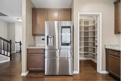 1437 N Charles Avenue, Naperville, IL 60563 - Photo 10