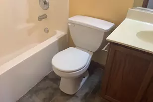 2350 Woodhill Ct, Plainfield, IL 60586 - Photo 10