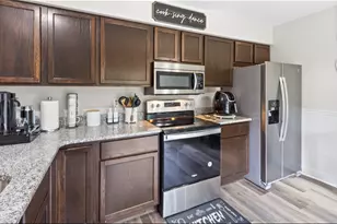 5051 Woodlake Dr, Loves Park, IL 61111 - Photo 8