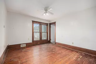 919 Clay St, Woodstock, IL 60098 - Photo 18