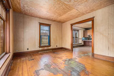 919 Clay Street, Woodstock, IL 60098 - Photo 4