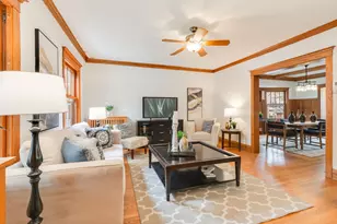 1229 W Hood Ave, Chicago, IL 60660 - Photo 4