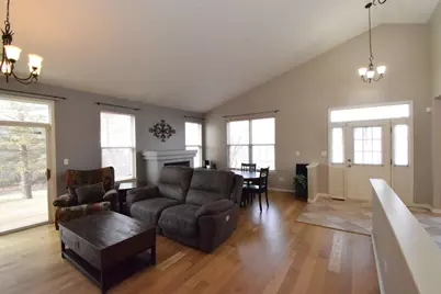600 Countryfield Lane, Elgin, IL 60120 - Photo 8