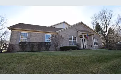 600 Countryfield Lane, Elgin, IL 60120 - Photo 2