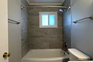 807 Elm Ave, Geneva, IL 60134 - Photo 14