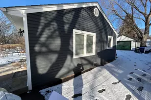 807 Elm Ave, Geneva, IL 60134 - Photo 16