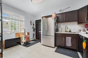 8050 Niles Ave, Skokie, IL 60077 - Photo 10