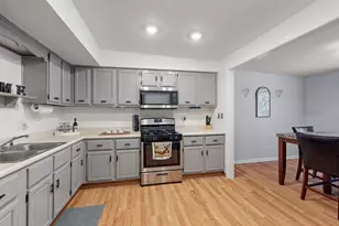 16345 Brementowne Dr, Tinley Park, IL 60477 - Photo 6