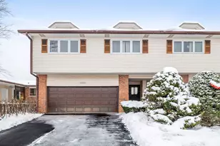 16345 Brementowne Dr, Tinley Park, IL 60477 - Photo 1