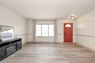 836 Lily Cache Ln, Bolingbrook, IL 60440 - Photo 6