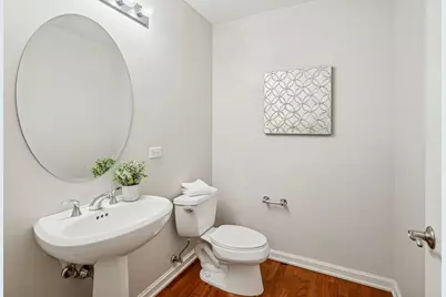 160 E Illinois Street #1008, Chicago, IL 60611 - Photo 14