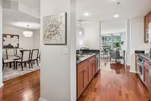 160 E Illinois St, Chicago, IL 60611 - Photo 6