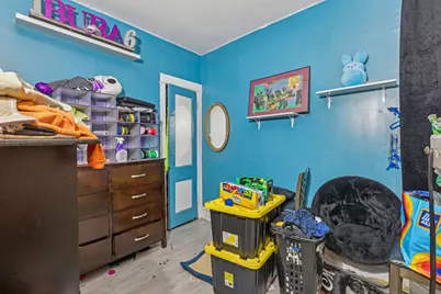 1012 N Ridgeway Avenue, Chicago, IL 60651 - Photo 18