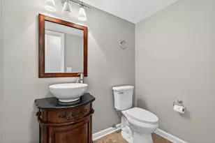 607 Wainsford Dr, Hoffman Estates, IL 60169 - Photo 16