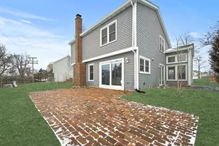 607 Wainsford Dr, Hoffman Estates, IL 60169 - Photo 36