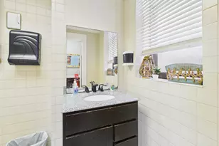 1651 N Karlov Ave, Chicago, IL 60639 - Photo 26