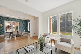 146 Sterling Ln, Wilmette, IL 60091 - Photo 10