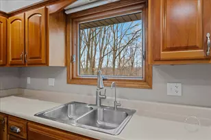 2S924 Shagbark Dr, Batavia, IL 60510 - Photo 14