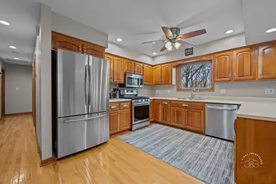 2S924 Shagbark Drive, Batavia, IL 60510 - Photo 12