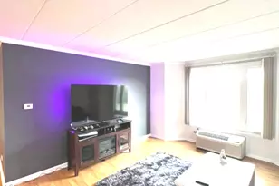 1 One Renaissance Pl, Palatine, IL 60067 - Photo 8