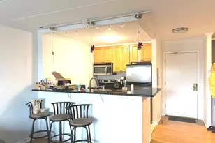 1 One Renaissance Pl, Palatine, IL 60067 - Photo 6