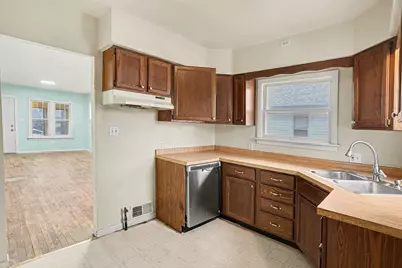 143 E Division Street, Villa Park, IL 60181 - Photo 6