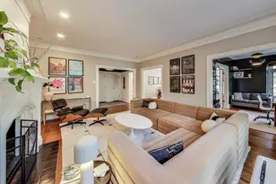 2918 N Pine Grove Ave, Chicago, IL 60657 - Photo 6