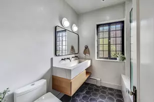 2918 N Pine Grove Ave, Chicago, IL 60657 - Photo 14