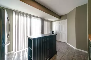 [Address not provided], Elgin, IL 60120 - Photo 14