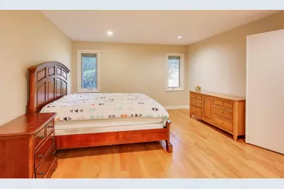 211 Briarwood Pass, Oak Brook, IL 60523 - Photo 28