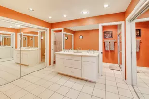 211 Briarwood Pass, Oak Brook, IL 60523 - Photo 26