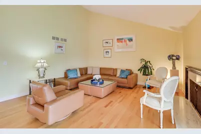 211 Briarwood Pass, Oak Brook, IL 60523 - Photo 6