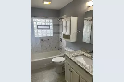 16508 Brockton Lane, Oak Forest, IL 60452 - Photo 8