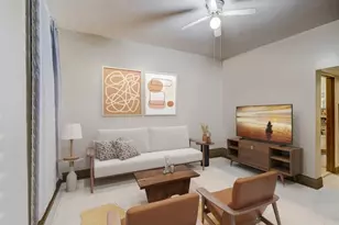 2326 S Sacramento Ave, Chicago, IL 60623 - Photo 4