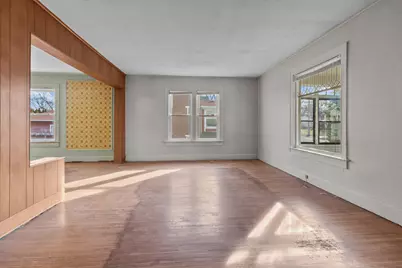 607 W Burbank Street, Harvard, IL 60033 - Photo 6