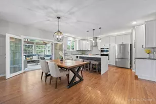 8980 Bardwell Ln, Lakewood, IL 60014 - Photo 10