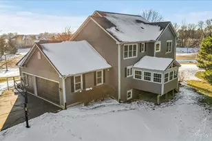 8980 Bardwell Ln, Lakewood, IL 60014 - Photo 36