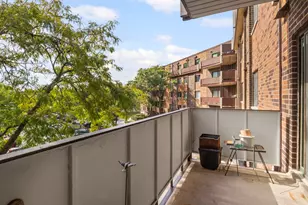 850 Wellington Ave, Elk Grove Village, IL 60007 - Photo 12