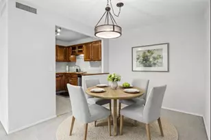 850 Wellington Ave, Elk Grove Village, IL 60007 - Photo 8